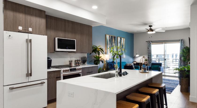 피닉스 (AZ) 2 Miles to Mayo Clinic -Access to Pool, Gym & Free Parking - S331 5성급 숙소 로비