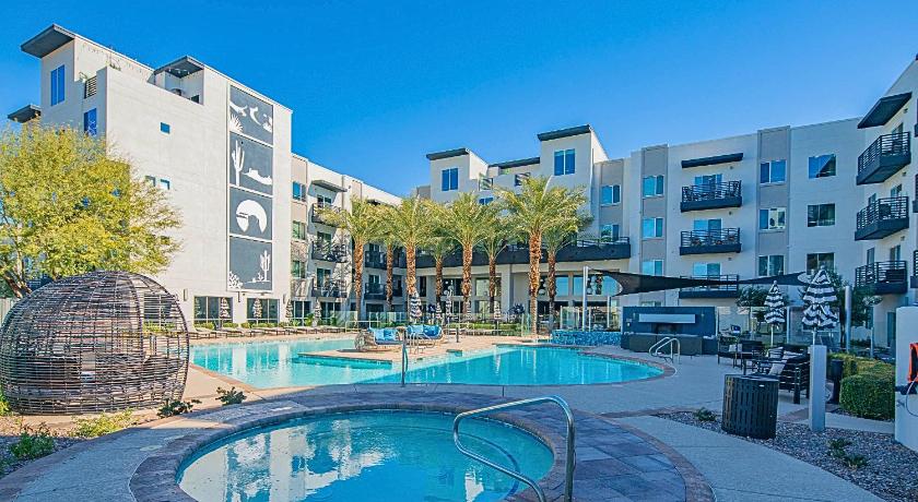 피닉스 (AZ) 2 Miles to Mayo Clinic -Access to Pool, Gym & Free Parking - S331 5성급 숙소 외관