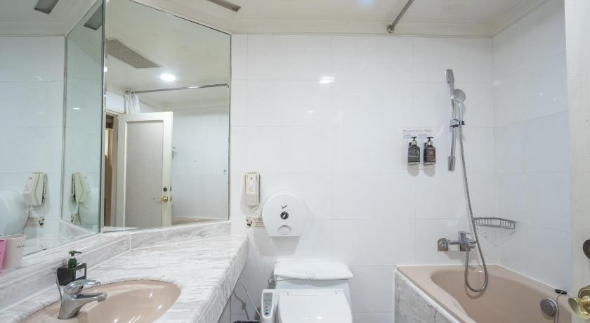 Ohotel - image 29