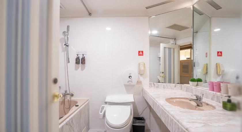 Ohotel - image 26