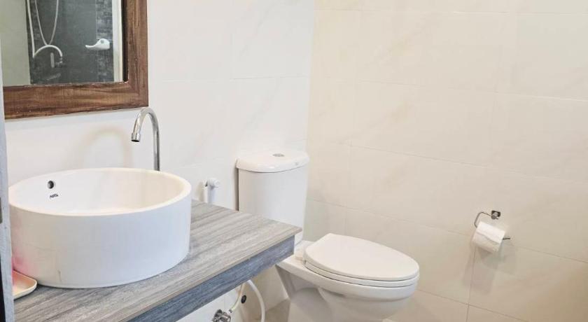 Image of Junior Suite B 2