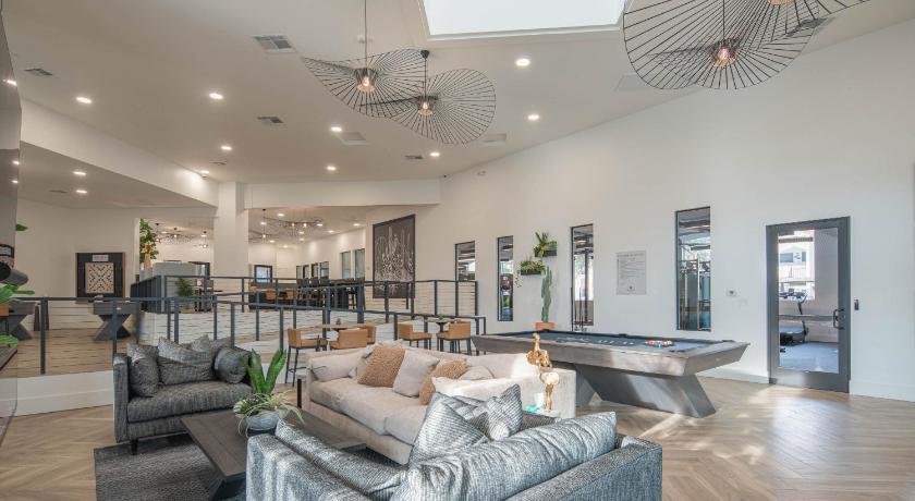 피닉스 (AZ) 2BR Scottsdale Condo with Pool & Gym - H1059 5성급 숙소 부대시설