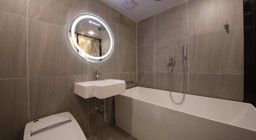 Avenue hotel photo