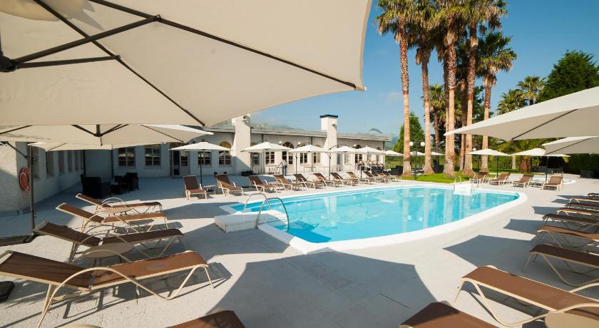Hotel La Palma de Llanes photo