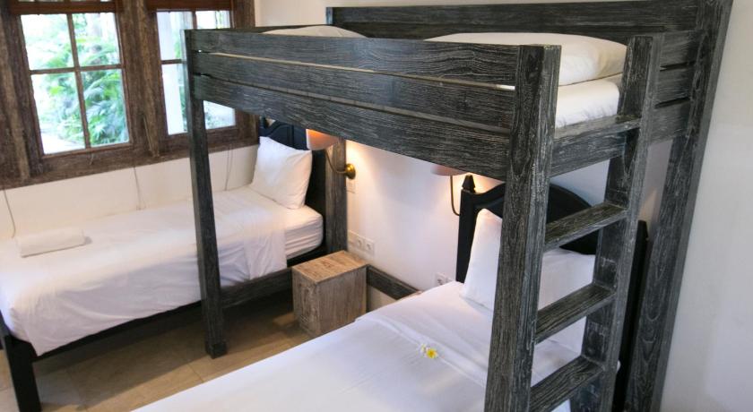 Image of Deluxe Twin Room - Disabled Access 8