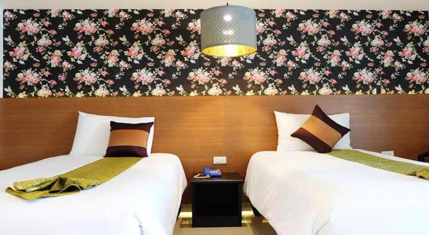 Image of Deluxe Room 4