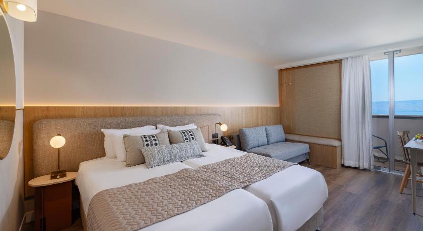 ティベリアス King Solomon Tiberias Hotel  ホテル 外観