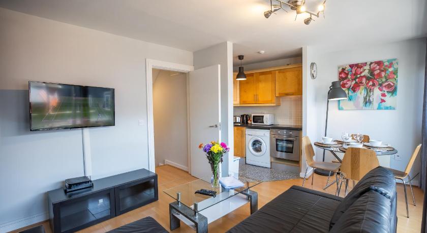 Image of One-Bedroom Apartment 3