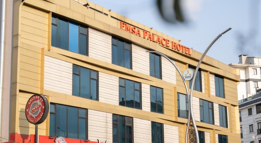 Emsa Palace Hotel