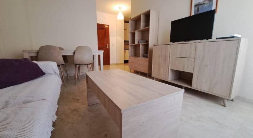 Universidad 2 by Southern Rooms