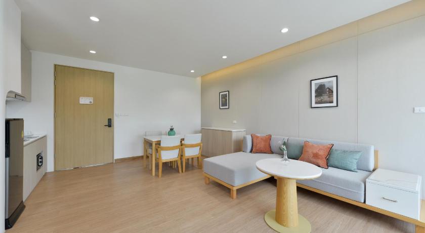 Image of SENS Suite 8