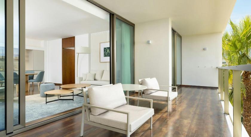 Image of One-Bedroom Suite 1