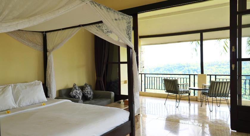 Image of Junior Suite with Balcony 0