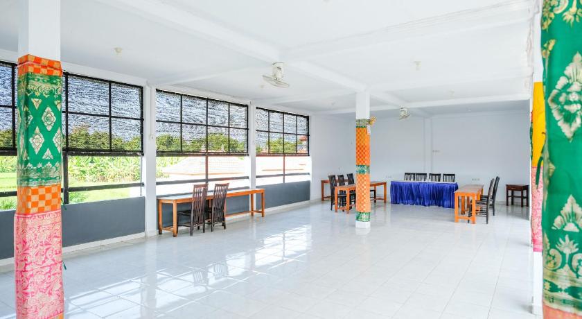 巴厘 RedDoorz Plus @ Singaraja 3星级 酒店 设施