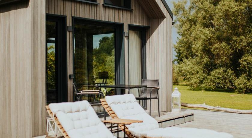Foto de The Sound of Silence - romantic tiny house near Riga - Reserva con descuento Agoda