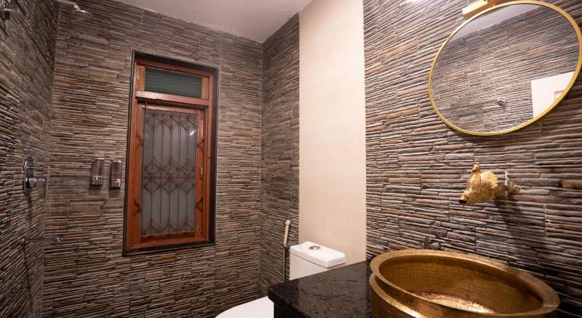 The Heritage Twin — Kathmandu (2)