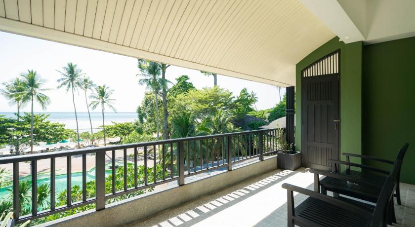 Image of Deluxe Room With 2 Single Beds, Ocean View 1