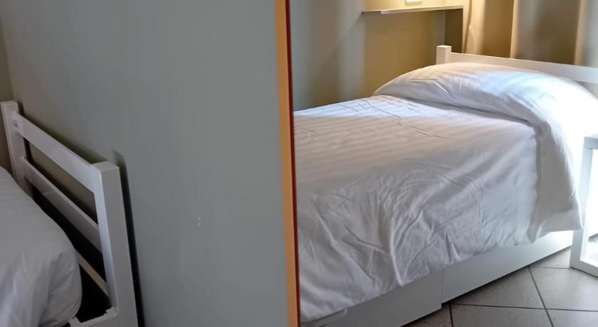 Image of Single Bed in Female Dormitory Room 1