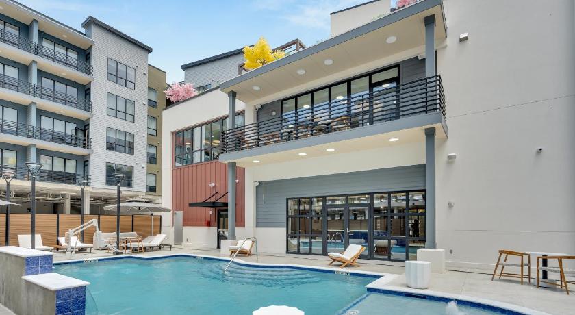 메타리 (LA) Latitude Apartments 4성급 숙소 외관