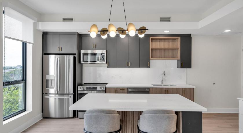 메타리 (LA) Latitude Apartments 4성급 숙소 외관