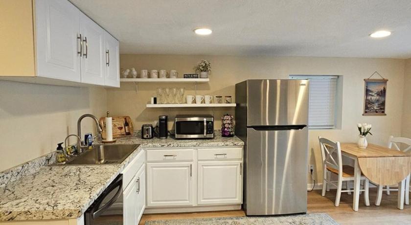 オークリッジ (TN) Hillside Retreat 4つ星 宿泊施設 眺望