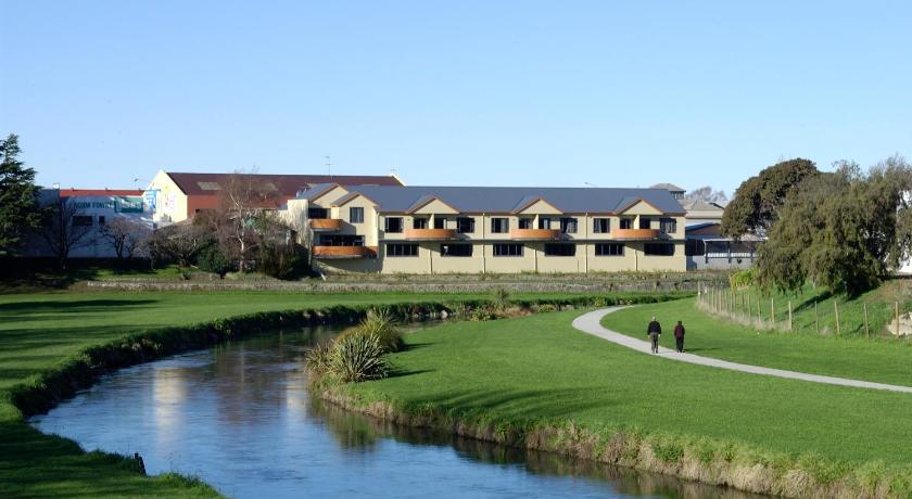 Waterfront motel — Hotel in Blenheim