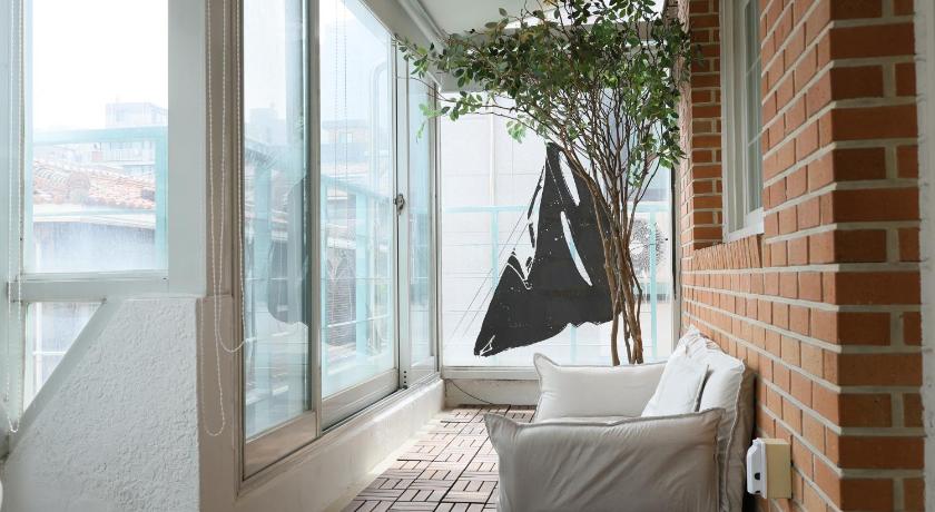 서울 Gangnam Neat & Cozy Stay l Near Station 3성급 게스트하우스 수영장