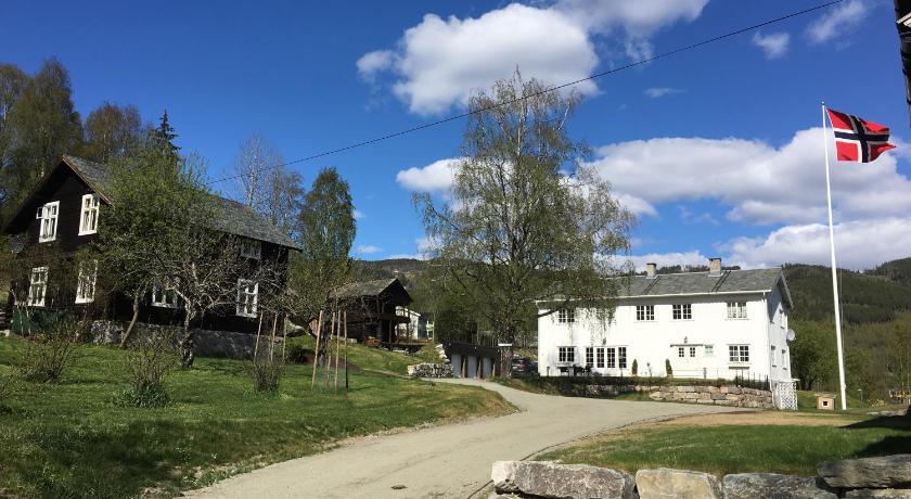 Gol in Hallingdal  Activities, hotels, food and drink