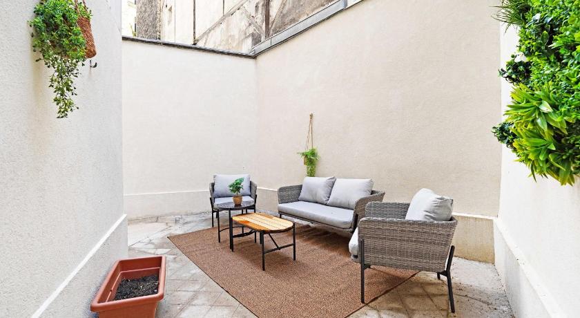 Charming studio - 2P - Batignolles - main image