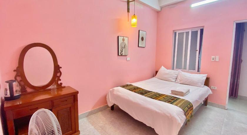 Sa Pa Sapa Sunlit Homestay & Travel 3-Star Hotel view