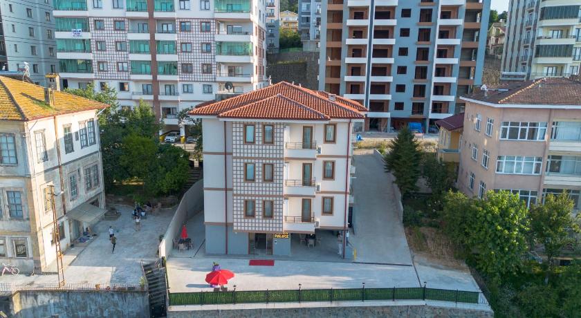 シュルメネ Guven Palace Suites 5つ星 ゲストハウス 眺望