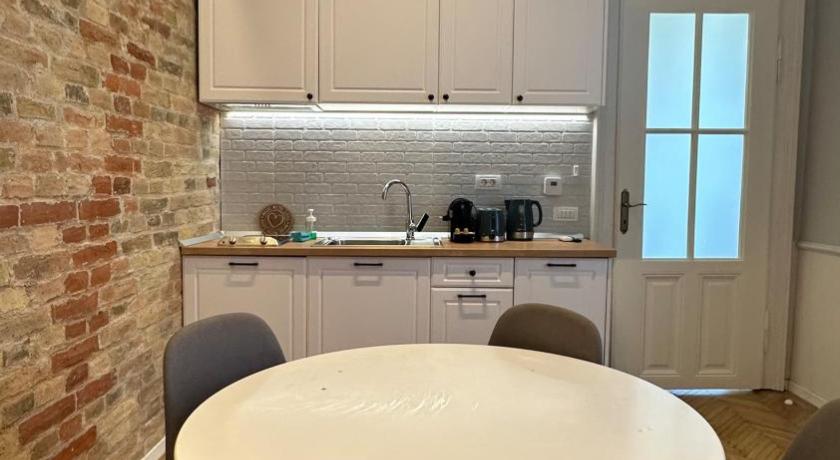 蒂米什瓦拉 Carol Residence - ultra central - powered by NEO 4星级 民宿 景观