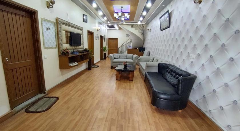 Clifton inn Guest HOUSE - image 7