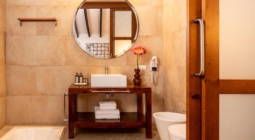 Image of Junior Suite 14