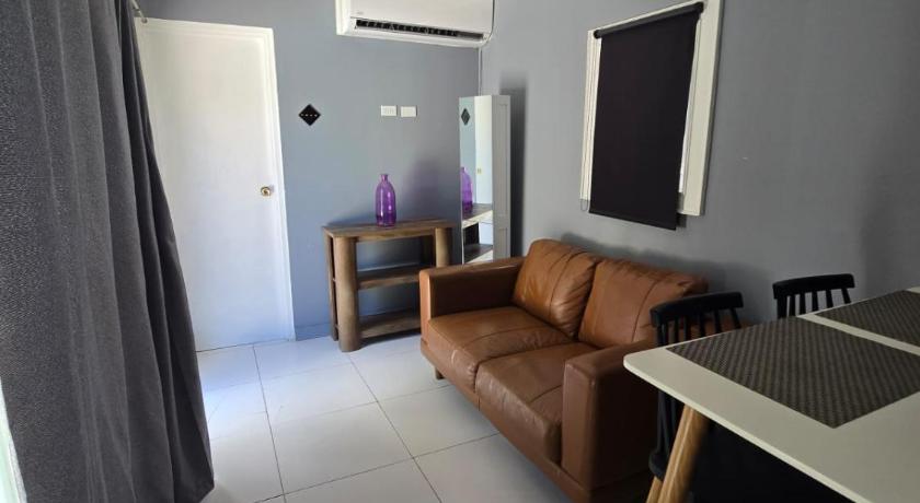 Image of One-Bedroom Apartment with Pool View 15