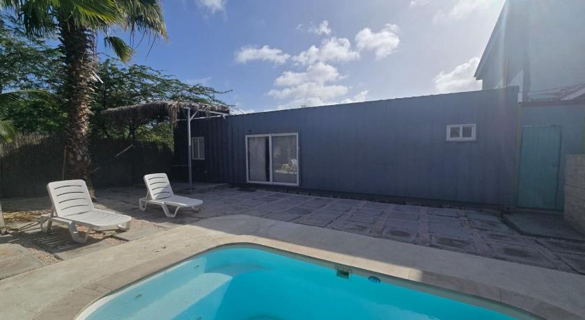 Image of One-Bedroom Apartment with Pool View 12
