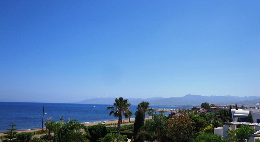 Latchi Riviera Beach Villa No.2 photo