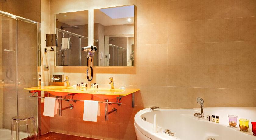 Jazz Hotel