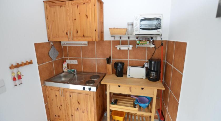 Image of One-Bedroom Apartment 8