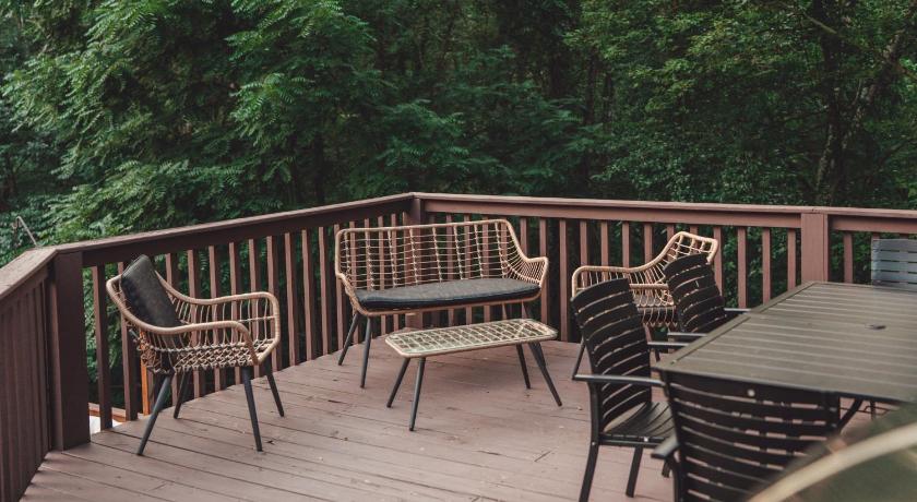 로건 (OH) Bigfoot's Hideout - A Hocking Hills Escape 5성급 숙소 외관