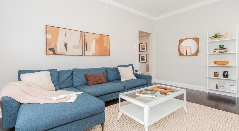 세인트 루이스 (MO) Cozy 2 King Bd Duplex - Steps to Soulard 3성급 숙소 객실