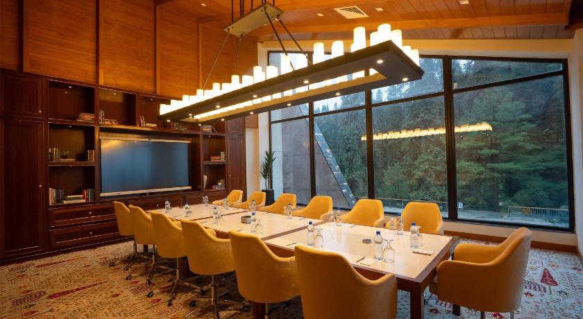 DoubleTree by Hilton Nathiagali - image 12