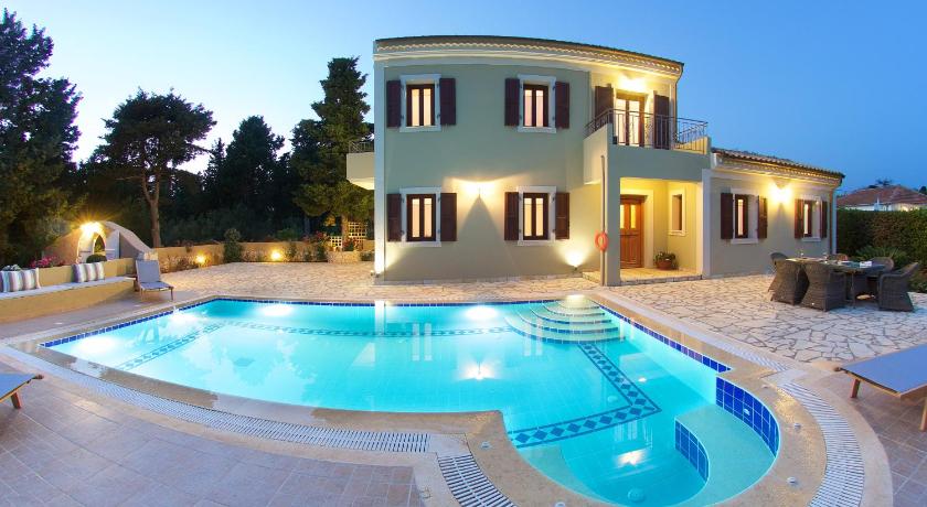 Image of Three-Bedroom House 10