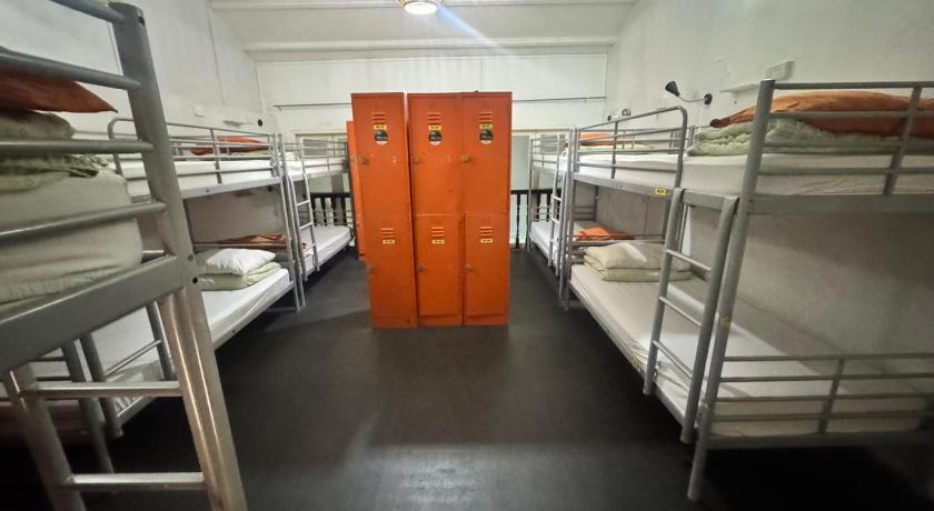 Image of 1 Person in 12-Bed Dormitory - Mixed 1