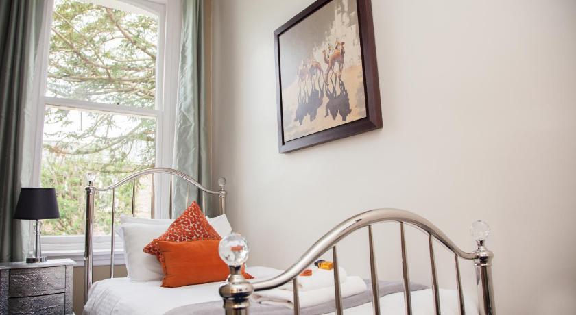 Washington House Hotel photo