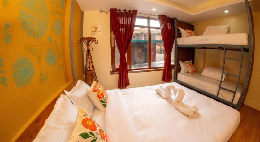 Image of Family Room with Private Bathroom 1
