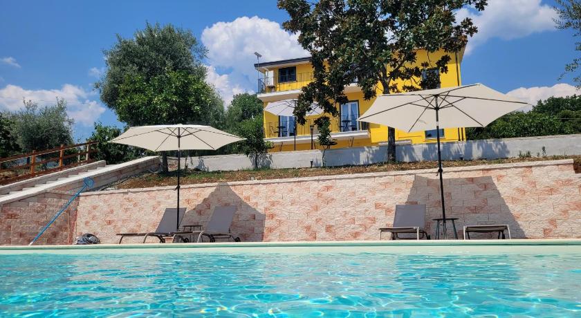Villa MaVi Guesthouse