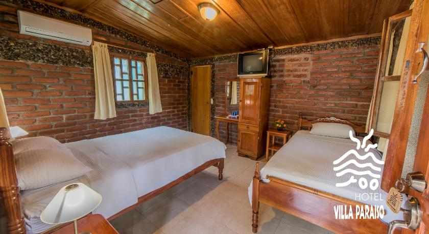 Hotel Villa Paraiso photo