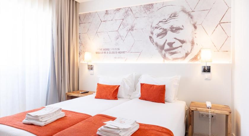 里斯本 The ICONS Lisbon Hotel 3星级 酒店 大堂