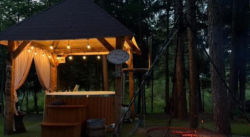 グディニャ Chatki Bernadki - Siedliska na Roztoczu 4つ星 シングルルーム スイート